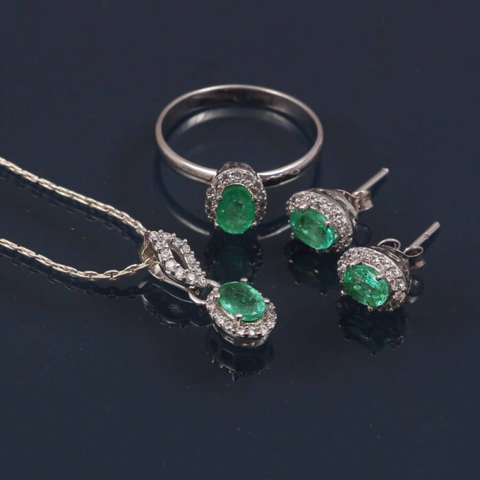 Donin Green Emerald - Image 3
